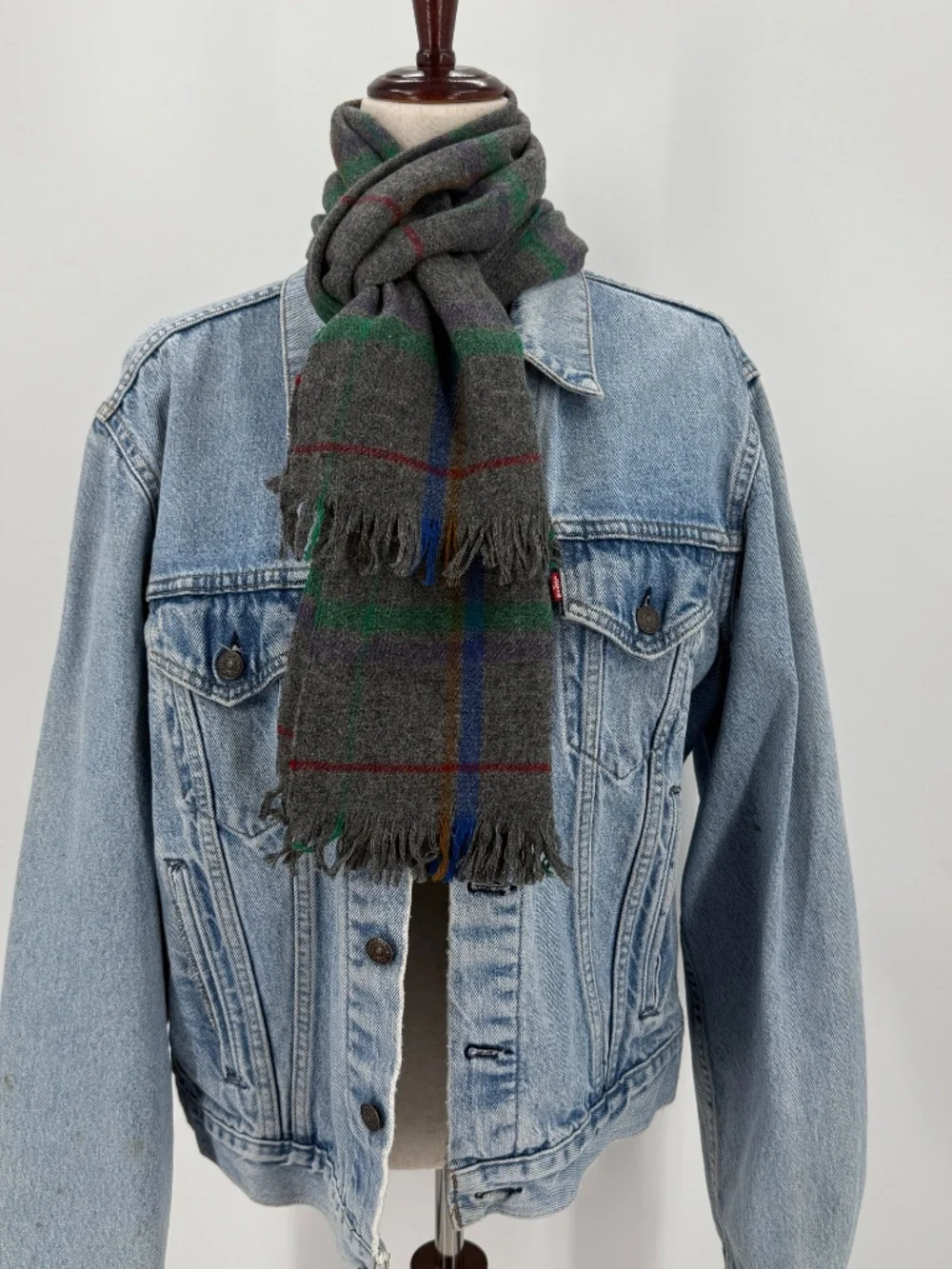 Vintage 90s Levi Strauss Sutter Creek Wool Blend Gray Plaid Fringe Winter Scarf